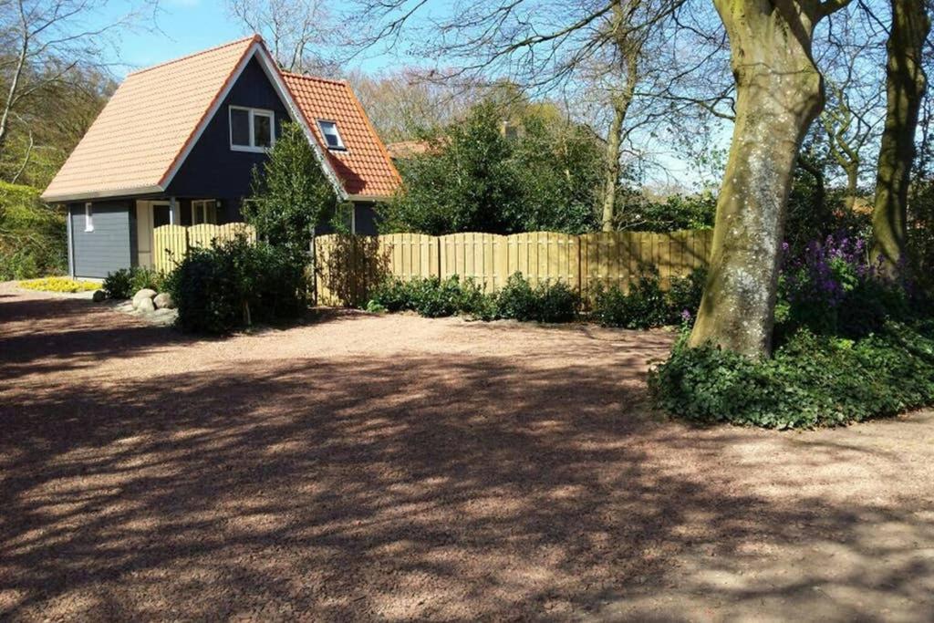 Vakantiehuisje Gaasterland Oudemirdum Friesland Nederland Buitenkant foto