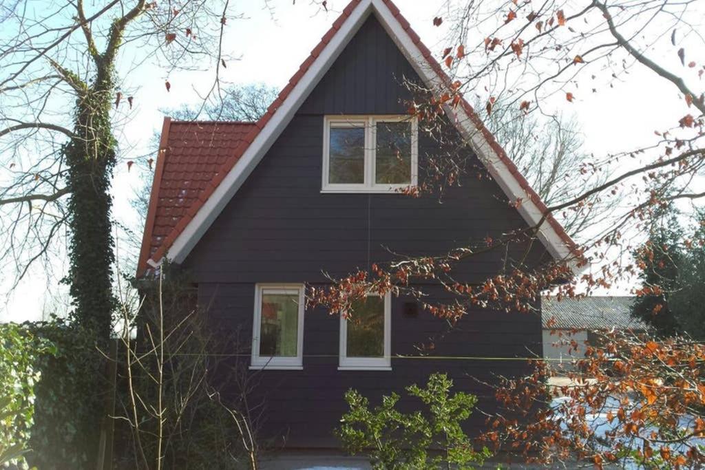 Vakantiehuisje Gaasterland Oudemirdum Friesland Nederland Buitenkant foto