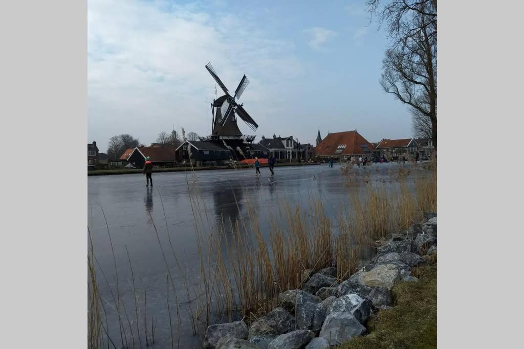 Vakantiehuisje Gaasterland Oudemirdum Friesland Nederland Buitenkant foto